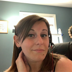 Meet your Posher, Courtney